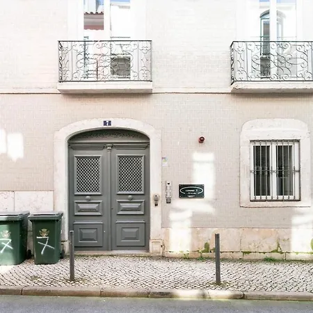 Spacious In Appartamento Lisbona